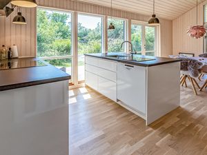 23740787-Ferienhaus-6-Gørlev-300x225-3