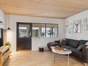 24001385-Ferienhaus-4-Gørlev-300x225-2