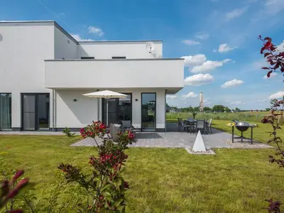 Ferienhaus für 7 Personen (200 m²) in Göhren Lebbin 4/10
