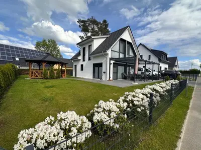 Ferienhaus für 8 Personen (150 m²) in Göhren Lebbin 1/10