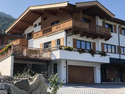 kaiserchalet_in_the_heart_of_the_alps