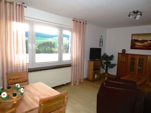 22258437-Ferienhaus-5-Golmsdorf-300x225-3