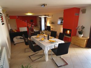 23973346-Ferienhaus-6-Gologorica-300x225-5