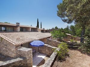 21682163-Ferienhaus-4-Gordes-300x225-3