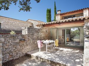 21698685-Ferienhaus-6-Gordes-300x225-1