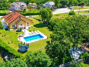 Ferienhaus für 8 Personen (181 m²) in Gornji Vinjani