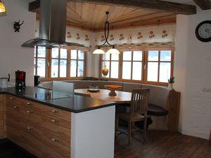 22773223-Ferienhaus-10-Gosau-300x225-2