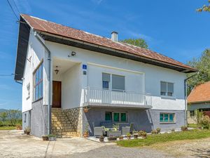 Ferienhaus für 5 Personen (70 m²) in Gospic