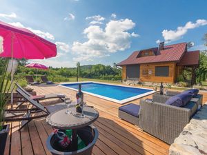 Ferienhaus für 6 Personen (105 m²) in Gospic