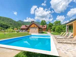 Ferienhaus für 16 Personen (250 m²) in Gospic