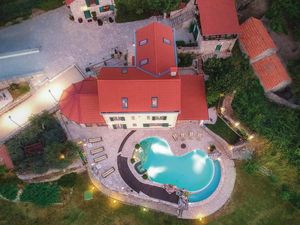 23723785-Ferienhaus-14-Grabovac-300x225-2