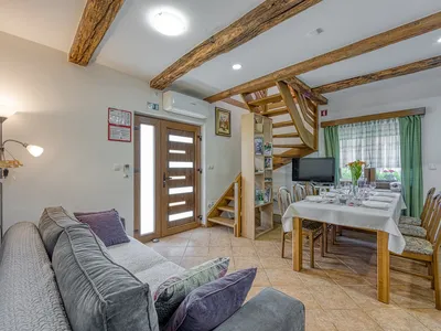 Wohn- und Esszimmer