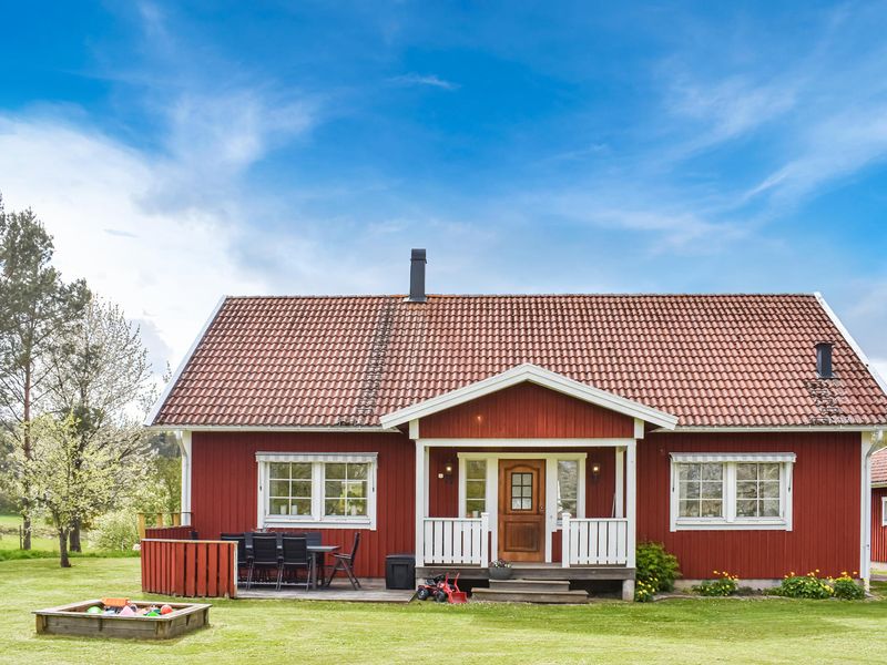 23742363-Ferienhaus-8-Gränna-800x600-0