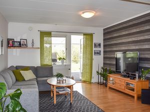 23742363-Ferienhaus-8-Gränna-300x225-1