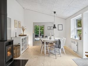 23766539-Ferienhaus-6-Græsted-300x225-3