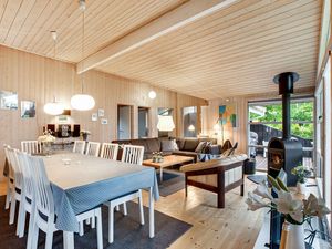 24056660-Ferienhaus-8-Græsted-300x225-4