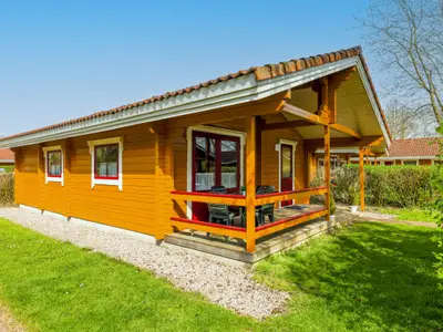 Außenseite Ferienhaus [Sommer]