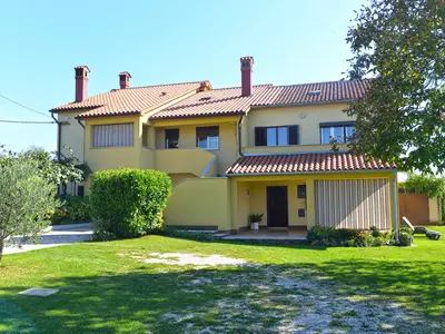 Ferienhaus für 7 Personen (120 m²) in Grandići 3/10