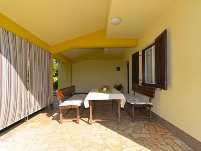 Ferienhaus für 7 Personen (120 m²) in Grandići 9/10