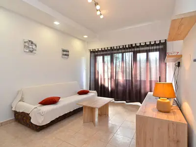 Ferienhaus für 7 Personen (120 m²) in Grandići 10/10