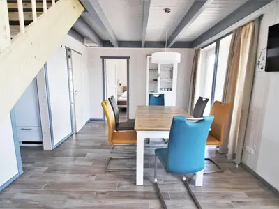 DiningRoom DiningRoom