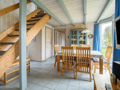 DiningRoom DiningRoom