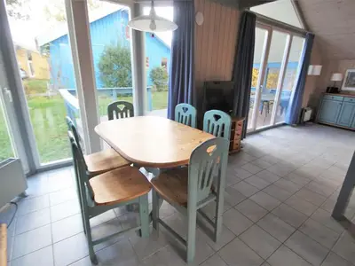 DiningRoom