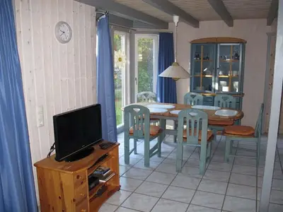 DiningRoom DiningRoom