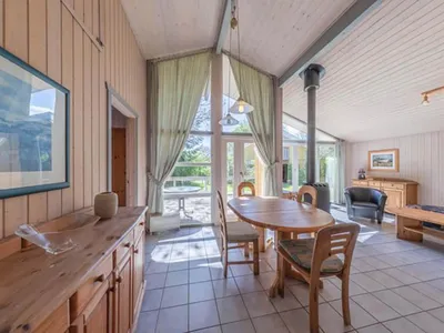 DiningRoom