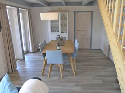 DiningRoom
