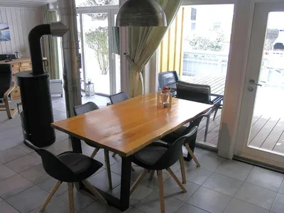 DiningRoom