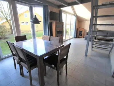 DiningRoom