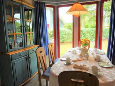 DiningRoom
