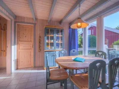 DiningRoom