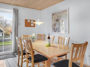 23750179-Ferienhaus-8-Gråsten-300x225-4