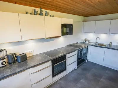 Neu renovierte Küche mit viel Ausstattung