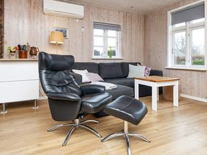 23964346-Ferienhaus-4-Grenaa-300x225-2