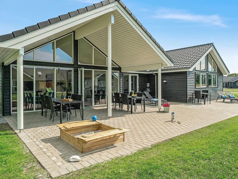 22276929-Ferienhaus-18-Grenaa-800x600-2