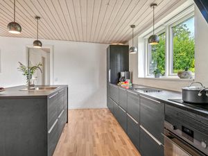 23766919-Ferienhaus-8-Grenaa-300x225-4