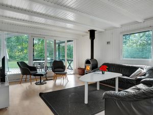 23757268-Ferienhaus-8-Grenaa-300x225-3