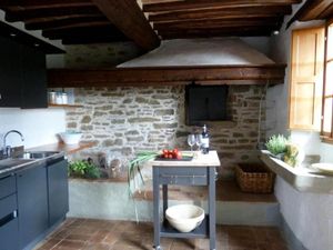 7018071-Ferienhaus-6-Greve In Chianti-300x225-2