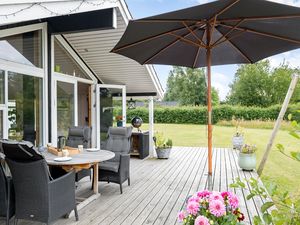 24038278-Ferienhaus-5-Grevinge-300x225-1