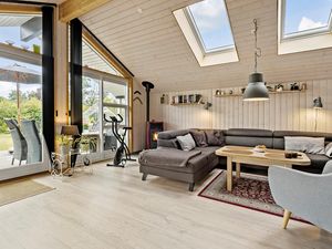 24038278-Ferienhaus-5-Grevinge-300x225-3