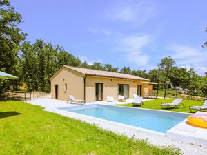 23757983-Ferienhaus-6-Grignan-300x225-0