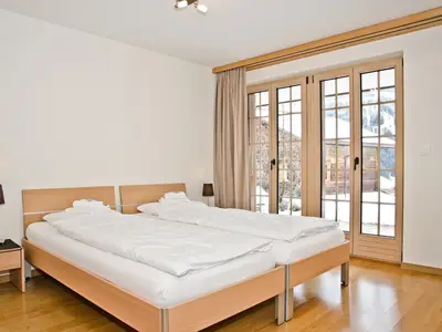 Schlafzimmer 1