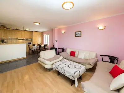 Ferienhaus für 7 Personen (84 m²) in Grizane 2/10