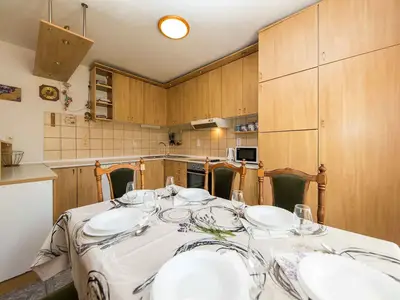 Ferienhaus für 7 Personen (84 m²) in Grizane 6/10