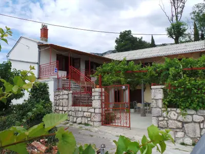 Ferienhaus für 8 Personen (100 m²) in Grizane 1/10