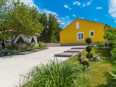 Ferienhaus für 6 Personen (75 m²) in Grizane 6/10