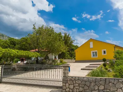 Ferienhaus für 6 Personen (75 m²) in Grizane 7/10
